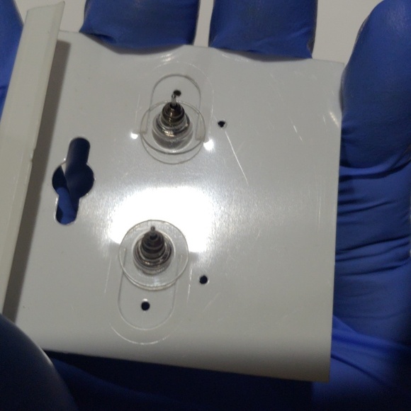 Black Gloss Knot Stud Earrings – Smoky Gem Center - Women's Fashion Jewelry - Picture 8 of 8